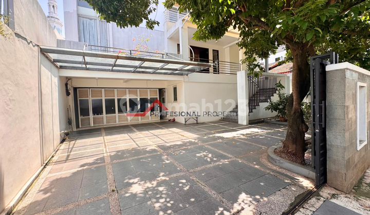 Rumah Modern Minimalis Dekat MRT di Cilandak, Jakarta Selatan 2