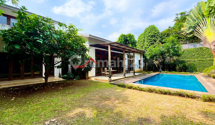 Lovely Ready-to-Occupy Home with Private Pool in Pejaten Barat, Kemang, South Jakarta Lovely Ready-to-Occupy Home with Private Pool in Pejaten Barat, Kemang, South Jakarta