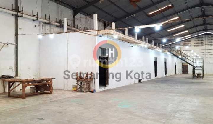 Gudang siap pakai di Terboyo Megah 2