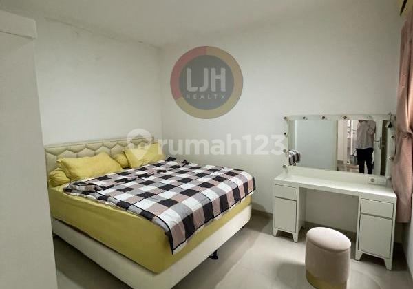 Rumah mewah di Paramount Village 2