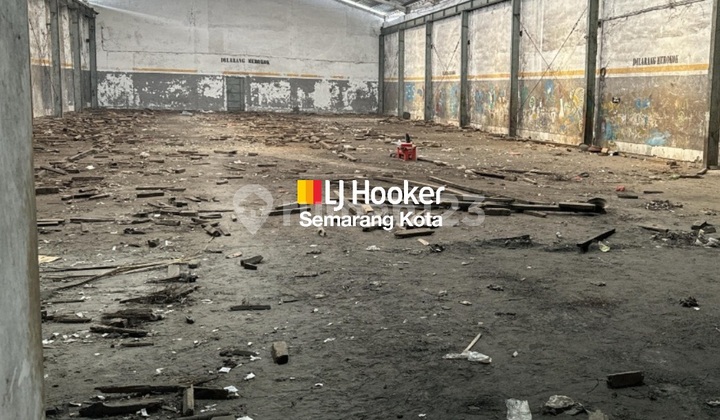 Bangunan Gudang di Karangroto, Genuk 2