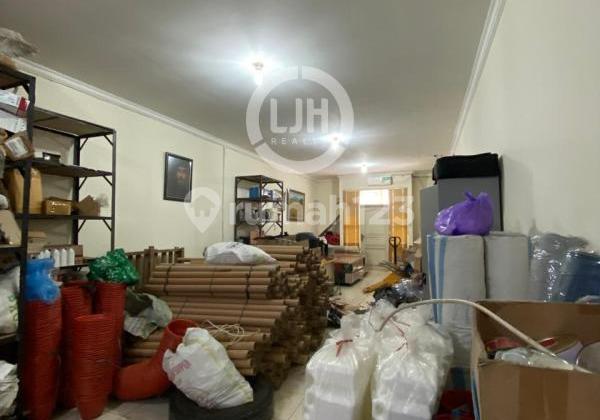 Ruko siap pakai di Ngaliyan Square 2