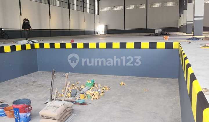 Gudang Baru Di Kawasan Industri Candi 2