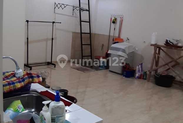 For Rent, Neat and Well-Maintained Move-In Ready House in Suvarna Sutera, Air Conditioning Included.