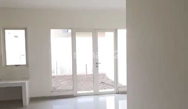 Dijual Cepat Rumah 2 Lantai Uk 8X20 Suvarna Sutera Siap Huni 2