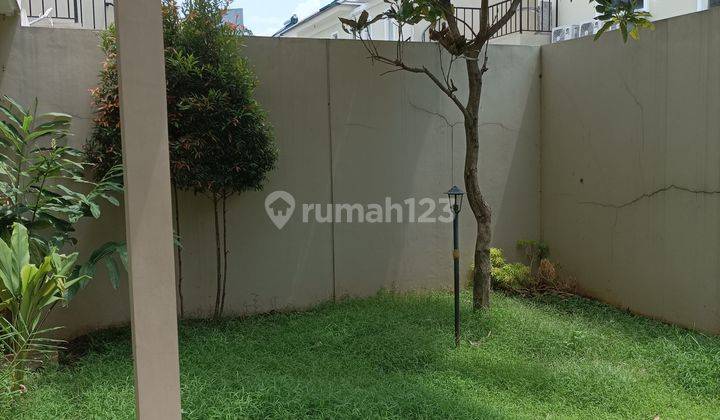 Disewakan Rumah Suvarna Cluster Chiara 2 Lantai Rapi Apik Siap Huni 8