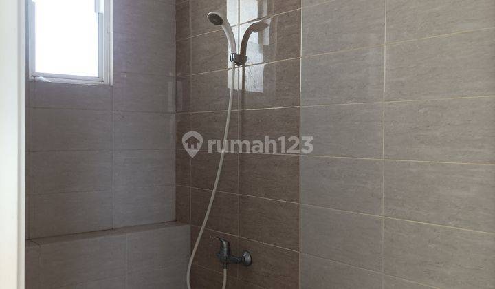 Disewakan Rumah Suvarna Cluster Chiara 2 Lantai Rapi Apik Siap Huni 17