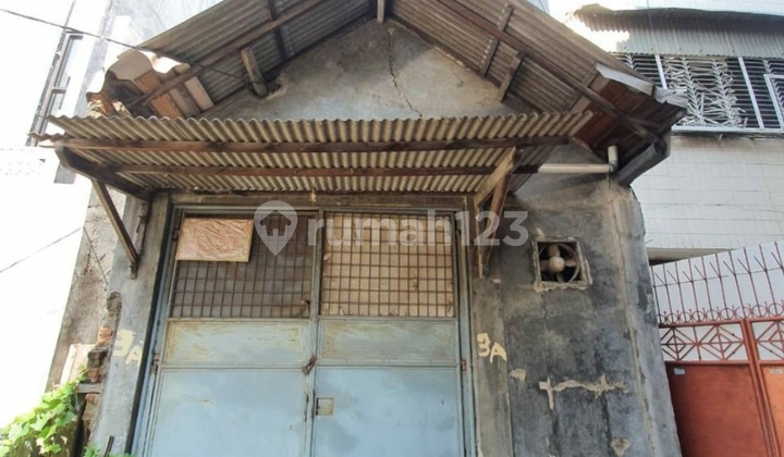 Cepat Jembatan Dua Gang Pilin Bangunan Luas Aman Strategis 1