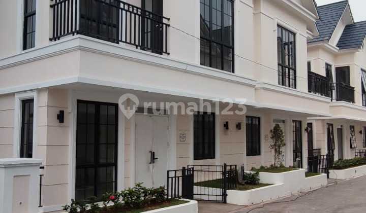 Rumah lavon double decker cantik siap huni 1