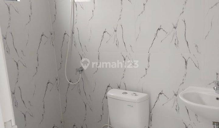 Rumah lavon double decker cantik siap huni 11