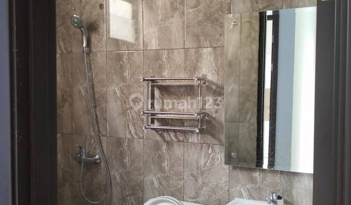Rumah 2 lantai sewa siap huni Tangerang 3