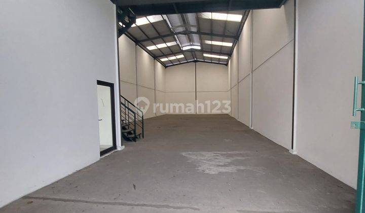 Pasar Kemis Square Gudang kantor Baru 2 Lantai Jalan Raya Strategis 5