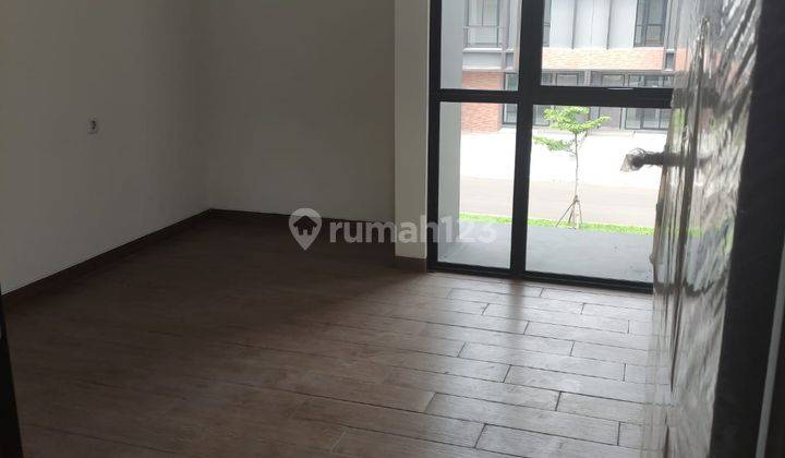Flavio suvarna sewa bersih rapi siap huni 8