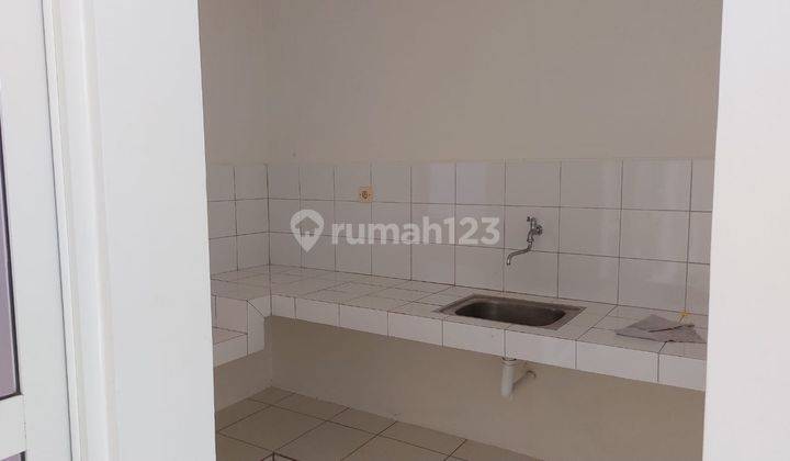 Suvarna Fedora Rumah Cluster Siap Huni Rapi Bagus Kanopi Bebas Bocor  7
