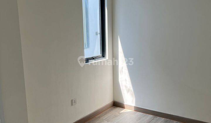 Lavon 2 Cluster Viridia Boulevard Double Decker 2,5 Lantai Siap Huni Rapi 16