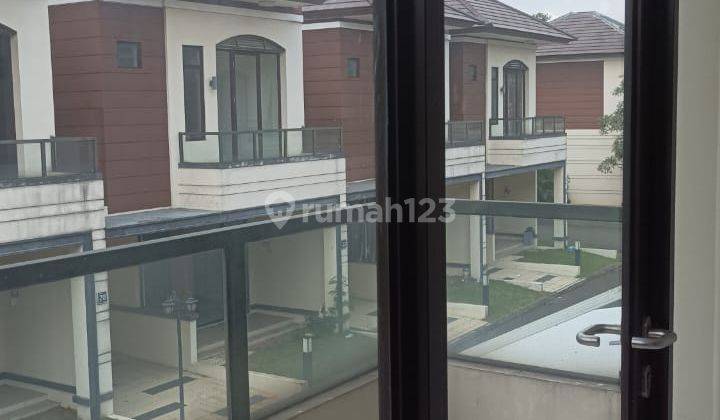 Disewakan Rumah 2 Lantai Bonus AC 2 Unit Termurah di Suvarna 2