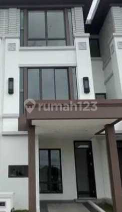 3-Story House for Rent Cheap 4 Bedrooms Clean Well-Maintained Ready to Occupy