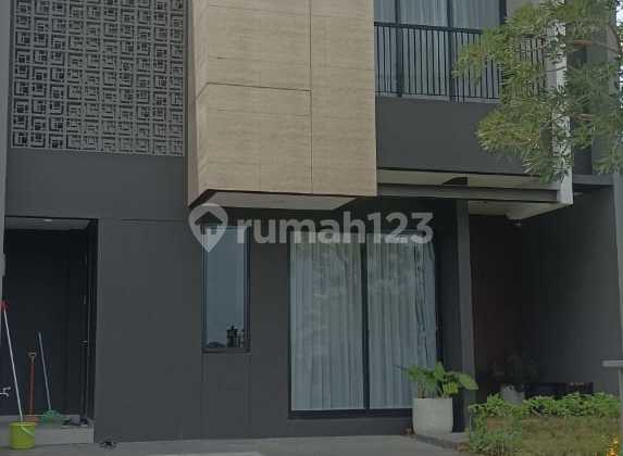 Rumah 2 Lantai Type Terbaru dari Suvarna Sutera Promo Launching Tanpa DP Rumah 2 Lantai Type Terbaru dari Suvarna Sutera Promo Launching Tanpa DP