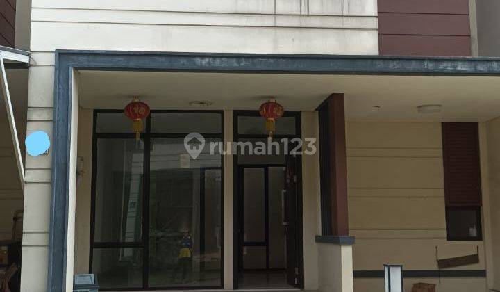 Disewakan Rumah 2 Lantai Bonus AC 2 Unit Termurah di Suvarna 1