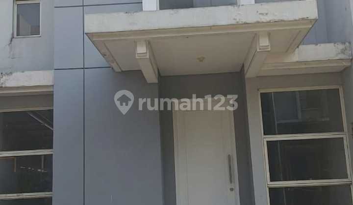 For Quick Sale: 2-Story House in Suvarna Sutera, Ready to Occupy