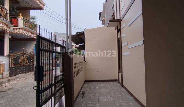 Dijual Rumah Tingkat Minimalis di Harapan Indah Bekasi 2