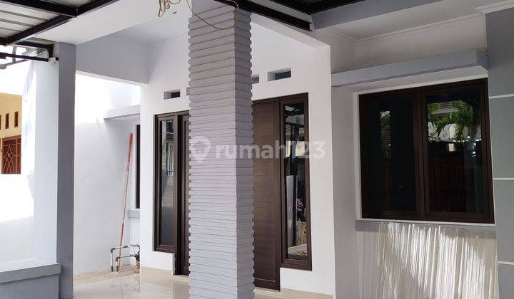 Dijual Rumah Tingkat Luas 126 Meter Cluster Ifolia Harapan Indah Bekasi 2