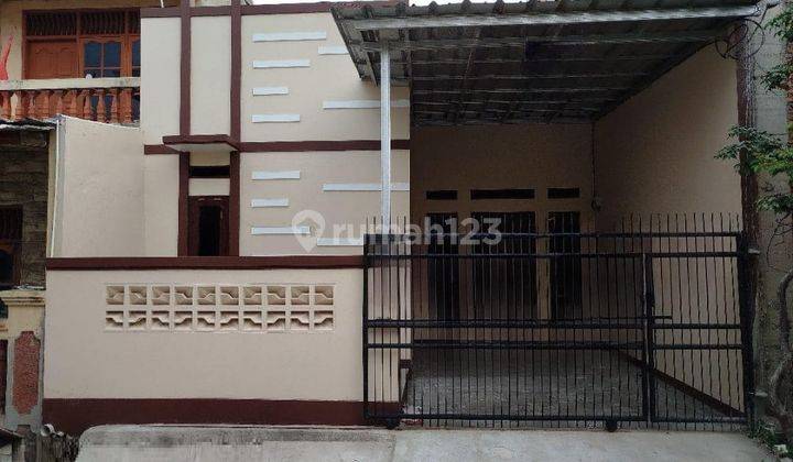 Dijual Rumah Tingkat Minimalis di Harapan Indah Bekasi 1