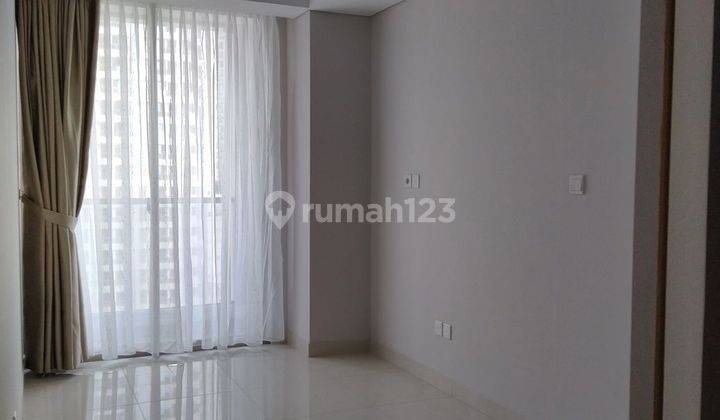 Taman Anggrek Residences Apartemen 2 Br, Hoek 2