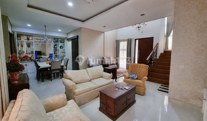 Rumah 2 Lantai Dengan Teras Yang Cozy di Greenwich Bsd City 2