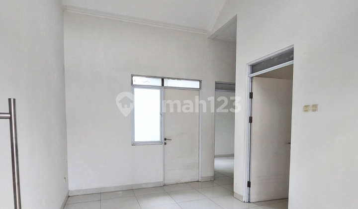 Dijual Rumah Serpong Natura City, Siap Huni dan Asri ! 2