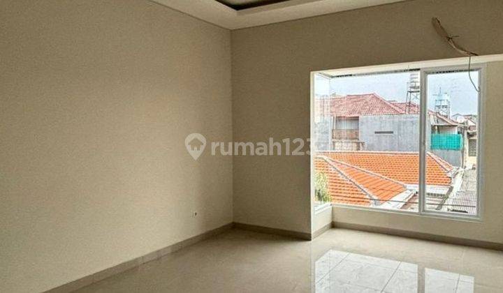 Rumah Baru Minimalis  2