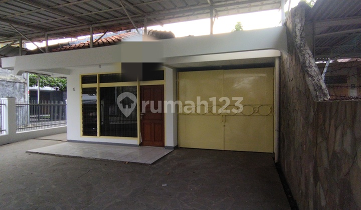 Disewakan Rumah Tengah Kota Sayap Jend Sudirman, Bandung