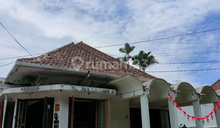 Rumah di Jl. Cisangkuy SHM