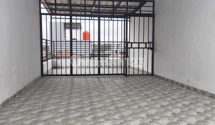 Rumah 3 Lantai Sayap Pagarsih, Bandung 2