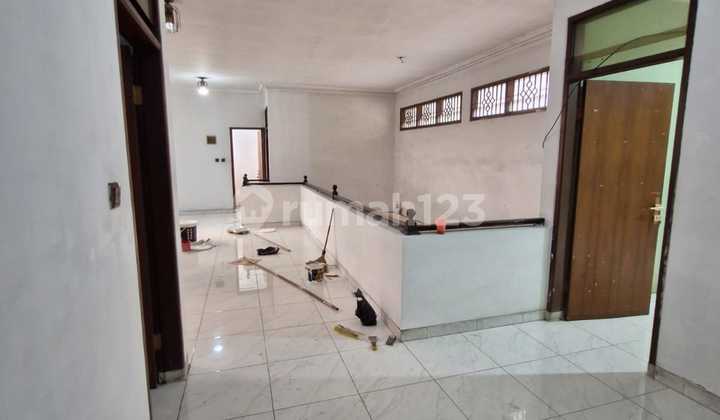 Rumah Mainroad Taman Kopo Indah 1, Bandung 2