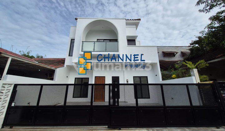 Jual Rumah Baru Siap Huni Lokasi Strategis Kencana Loka Bsd, An