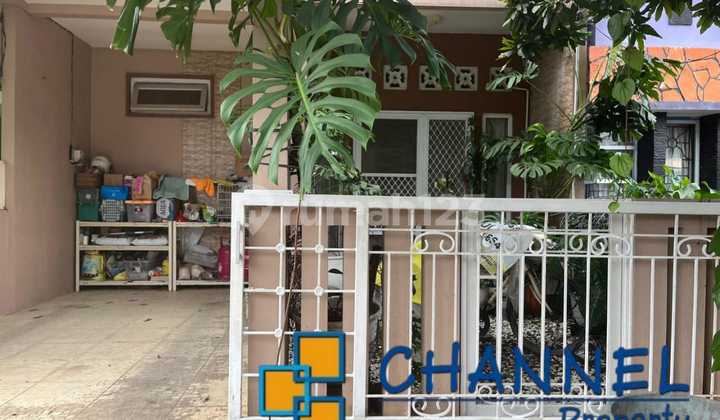 For Quick Sale: Comfortable House Ready to Live In, Strategic Location Near Toll Road, Mall, and Station in Serpong Park Tangsel, Fl 2