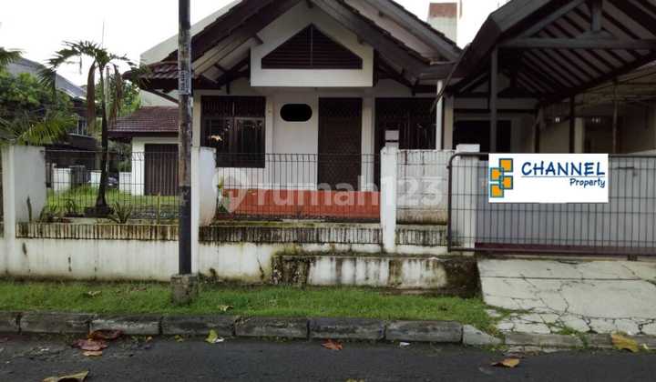 Jual Rumah Lingkungan Strategis Bsd Griya Loka Tangsel, Vn