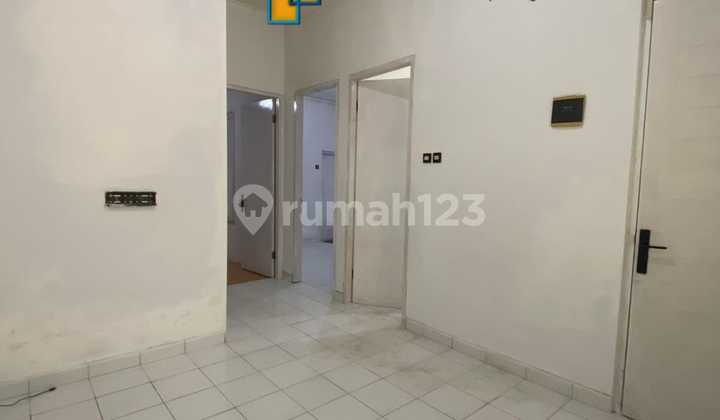 Dijual Rumah Siap Huni Dekat Tol Cendana Residence Pamulang, Fl 2