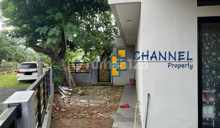 For Sale: Ready-to-Occupy House in a Strategic Location at Villa Dago Pamulang, Fl. 2