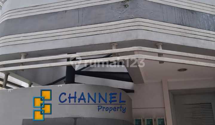 Jual Rumah Kost Cluster Lokasi Strategia Full Furnished Vanya Park BSD Tangsel, St