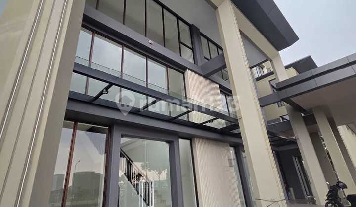 Ruko Hampton Avenue Gading Serpong - Located in Gading Serpong