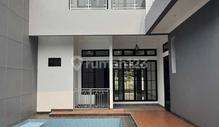 Rumah Bagus Ada Pool Di Bsd - Ags Bagus