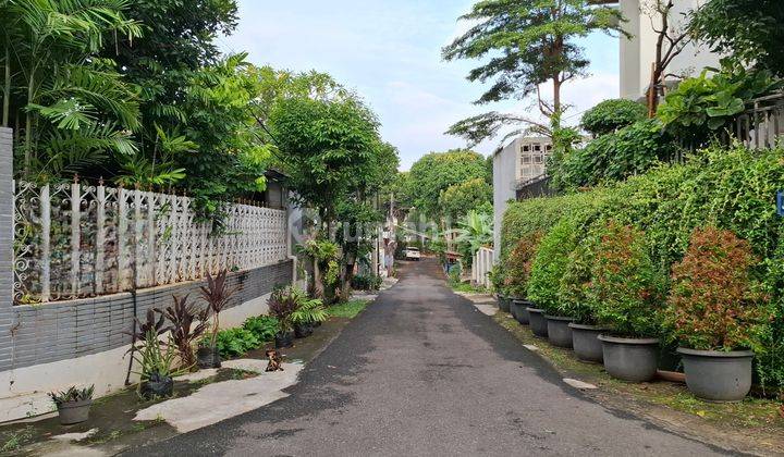 Rumah Dalam Komplek Prestigious Jarang Ada 100 Meter dari Stasiun MRT Haji Nawi Jakarta Selatan 6