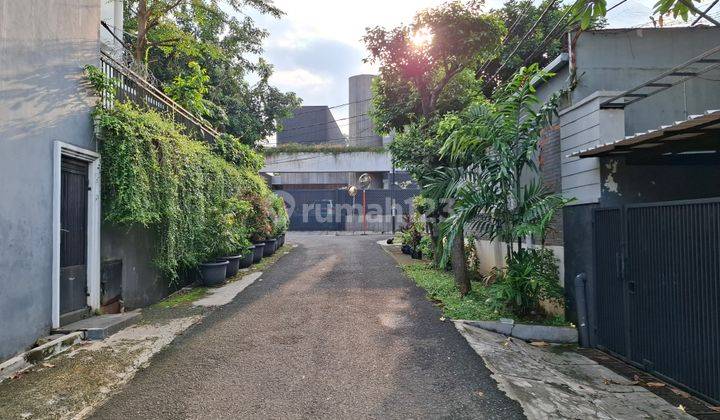 Rumah Dalam Komplek Prestigious Jarang Ada 100 Meter dari Stasiun MRT Haji Nawi Jakarta Selatan 7