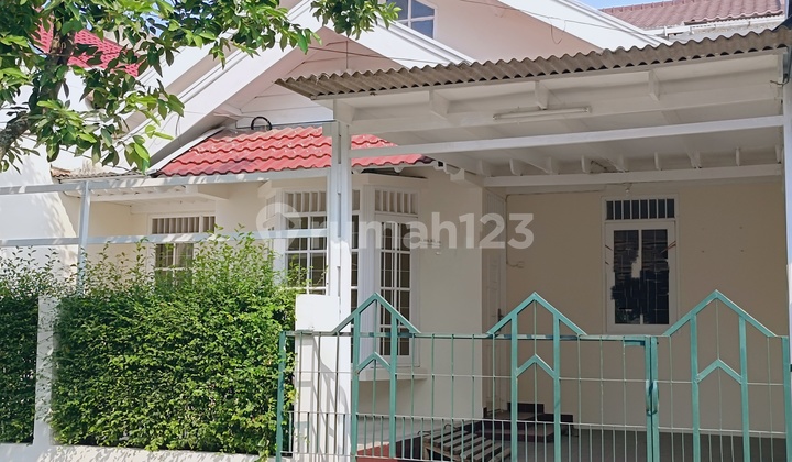 House for Rent in Bintaro Sector 5, South Tangerang. House for Rent in Bintaro Sector 5, South Tangerang.