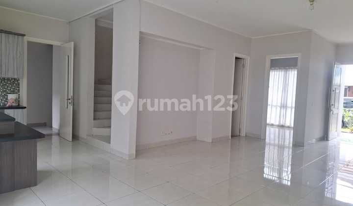 Ready-to-Occupy House in B S D Serpong, Foresta, Tangerang 2
