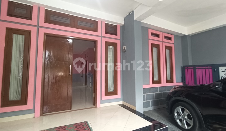 Ready-to-Occupy House Can Be Used as Office in B S D, Serpong, South Tangerang Ready-to-Occupy House Can Be Used as Office in B S D, Serpong, South Tangerang
