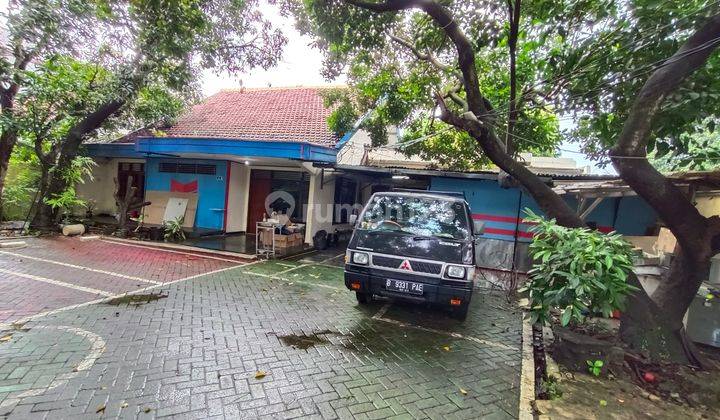 Rumah bisa untuk gudang, workshop, kantor di Jl Penjernihan, Jakarta Pusat.  2
