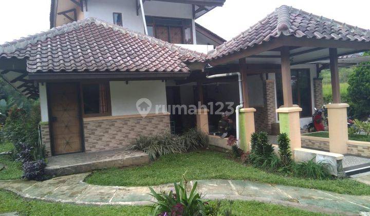 Dijual Vila ada kolam renang di Ciater Subang, Jawa Barat 2